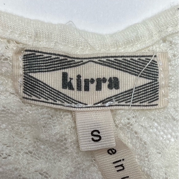 Sheer V Neck Lace Top - Picture 4 of 5